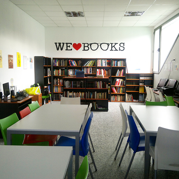 Biblioteca de Dover High School